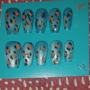 Leopard Print Blue Press-On Nails
